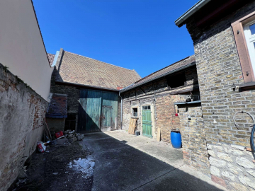 ***Charmantes Einfamilienhaus mit Ausbaupotenzial in begehrter Lage von Bodenheim***, 55294 Bodenheim, Einfamilienhaus