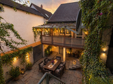 ***Sanierungsobjekt mit großem Potenzial in Mainz-Finthen, flexible Nutzungsmöglichkeiten***, 55126 Mainz, Haus