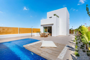 NEU GEBAUTE VILLEN IM IBIZENKISCHEN STIL IN LOS ALCAZARES, 30710 Los Alcázares (Spanien), Villa