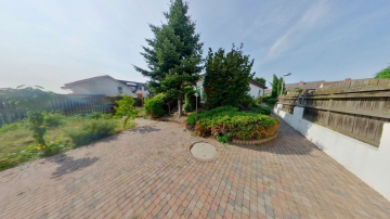 Einzigartige Gelegenheit: Bungalow mit Einliegerwohnung, 65428 Rüsselsheim am Main, Einfamilienhaus